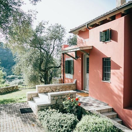 Вилла La Casa Rossa Айос-Никитас Экстерьер фото