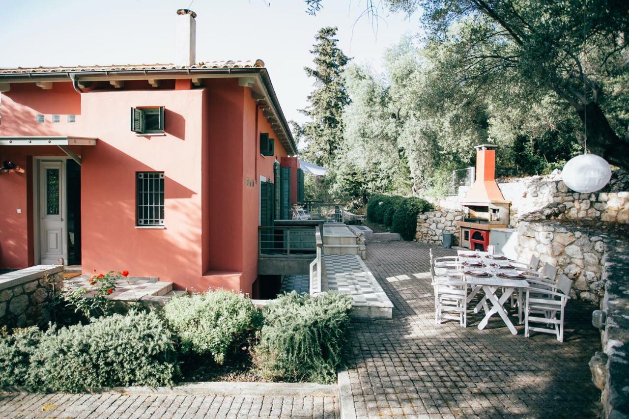 Вилла La Casa Rossa Айос-Никитас Экстерьер фото