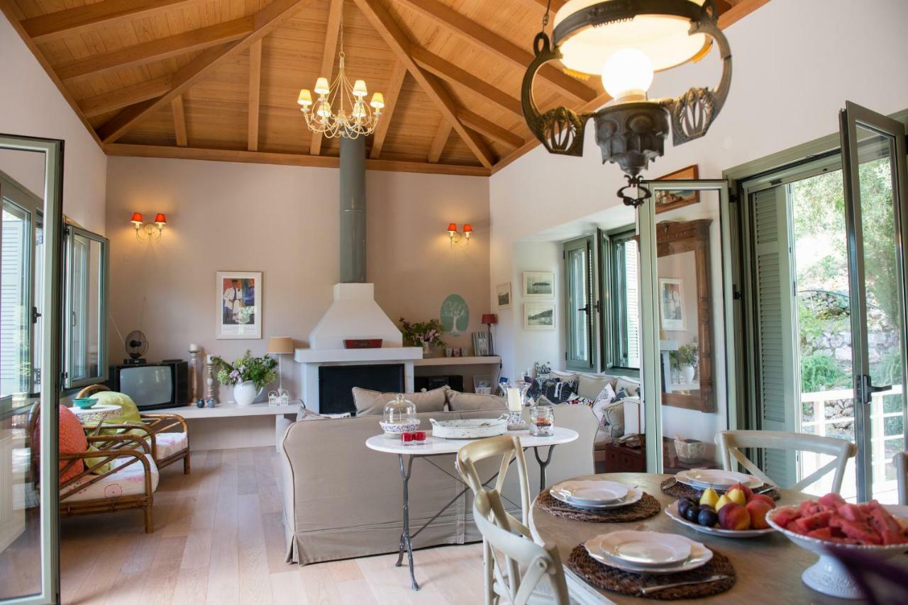 Вилла La Casa Rossa Айос-Никитас Экстерьер фото